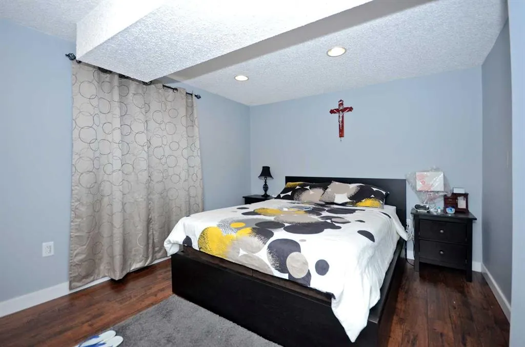 292194 Twp Rd 262