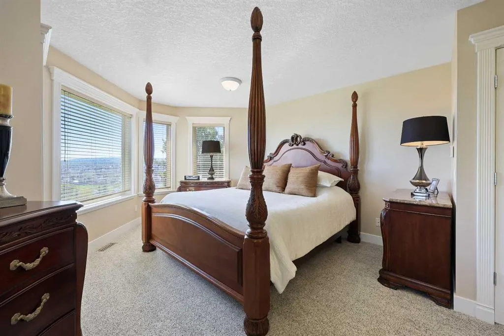 53 Panorama Hills Circle NW