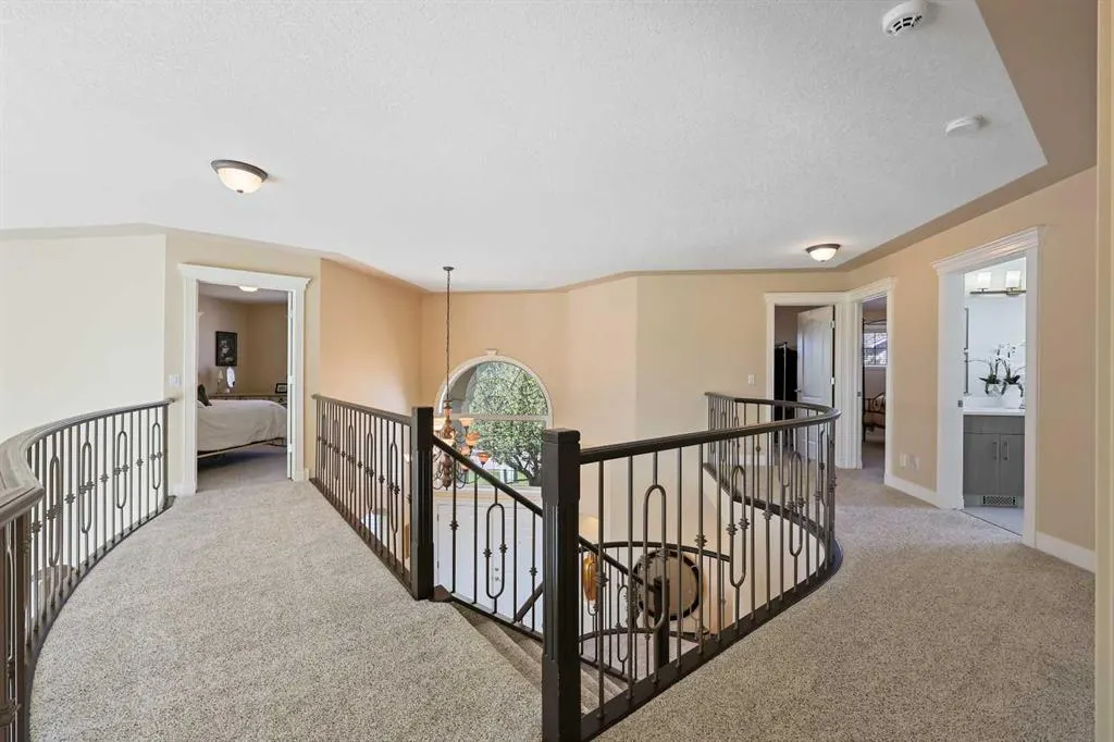 53 Panorama Hills Circle NW