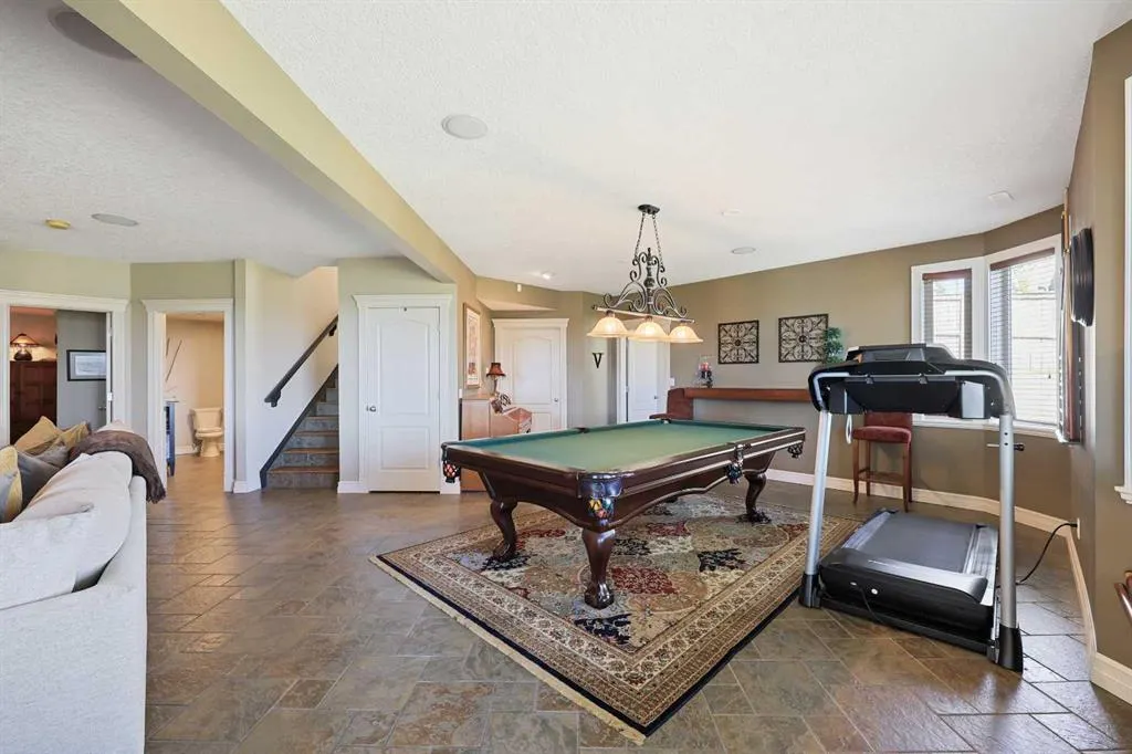 53 Panorama Hills Circle NW