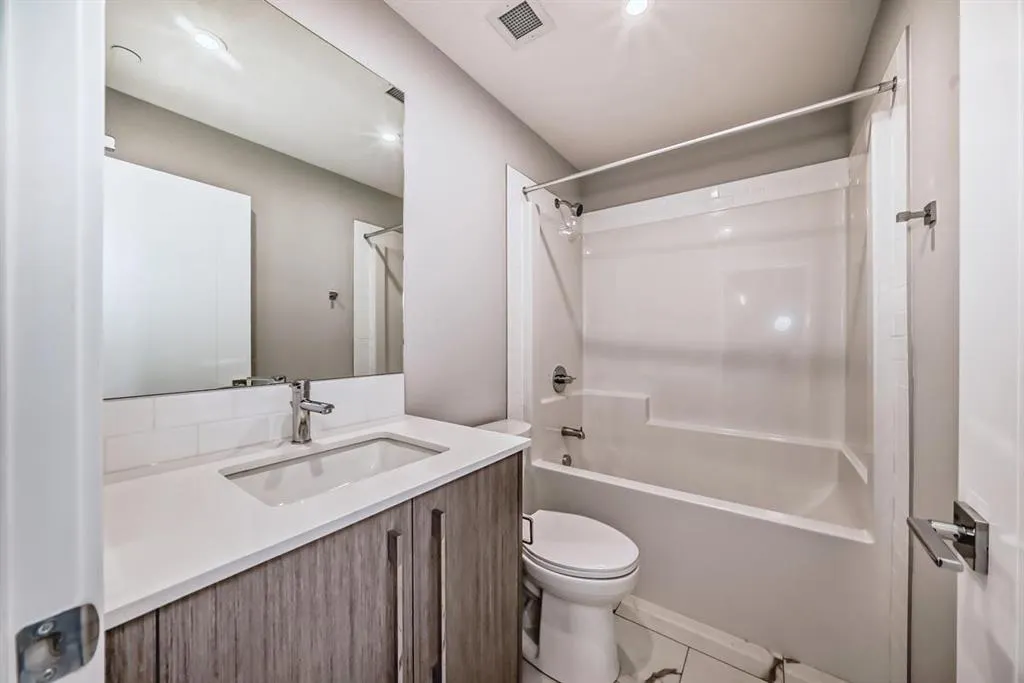 6 Merganser Drive W, #3201