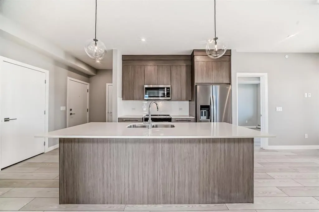 6 Merganser Drive W, #3201