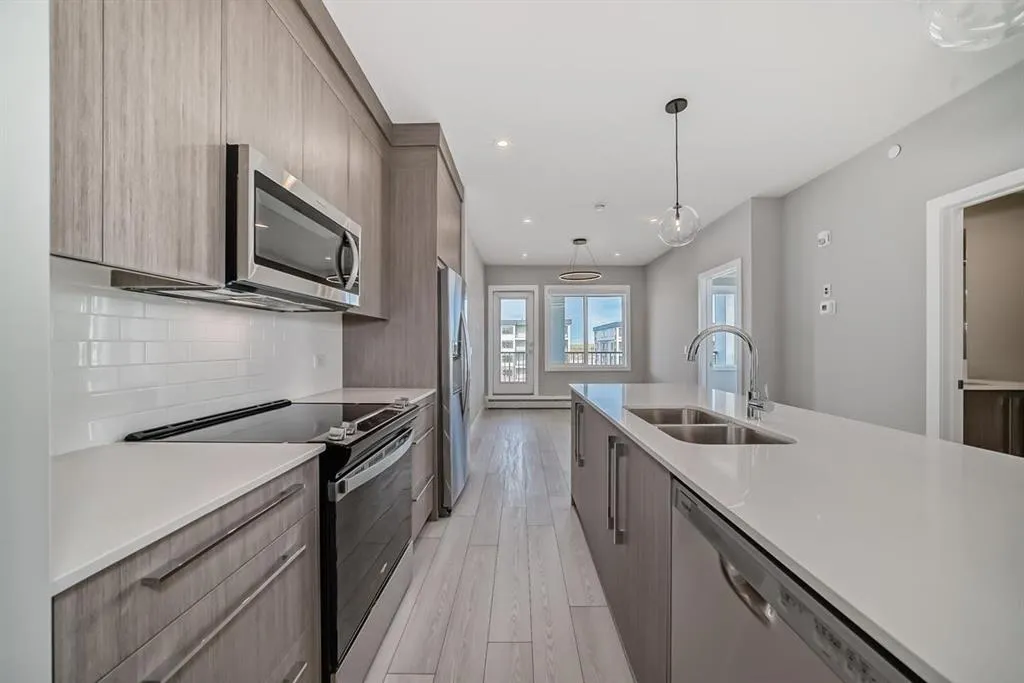 6 Merganser Drive W, #3201