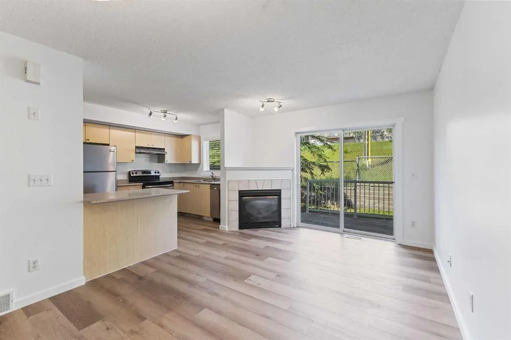 42 Citadel Meadow Gardens NW