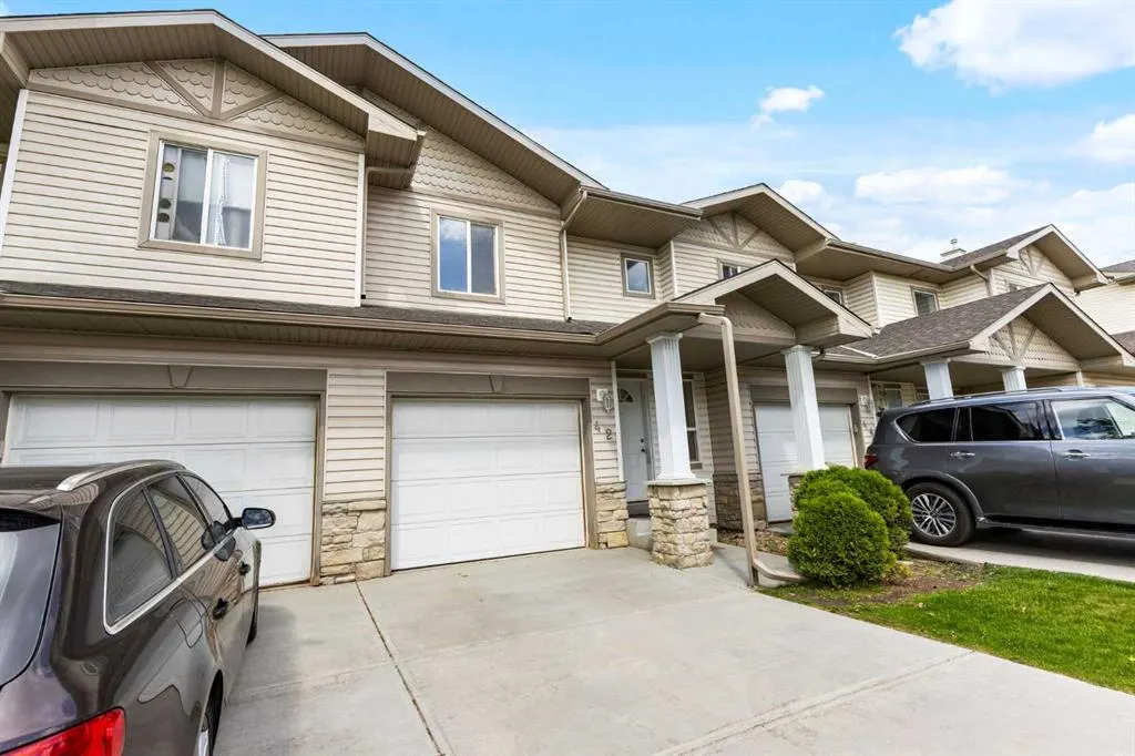 42 Citadel Meadow Gardens NW