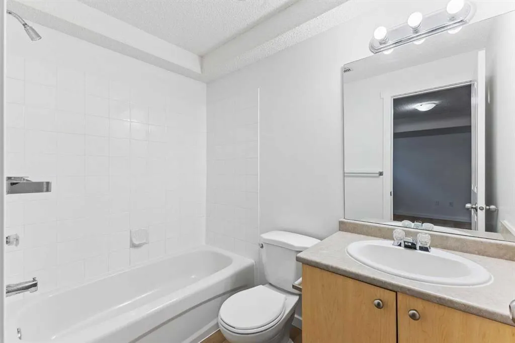 42 Citadel Meadow Gardens NW