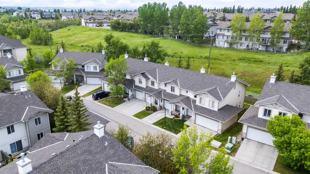 42 Citadel Meadow Gardens NW