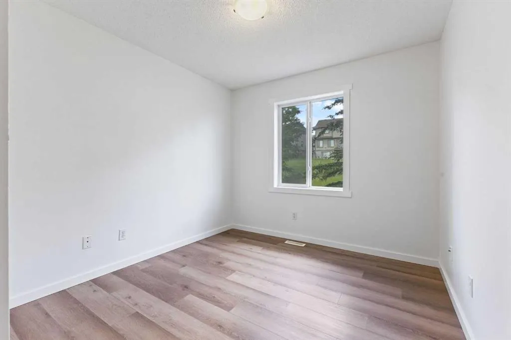 42 Citadel Meadow Gardens NW