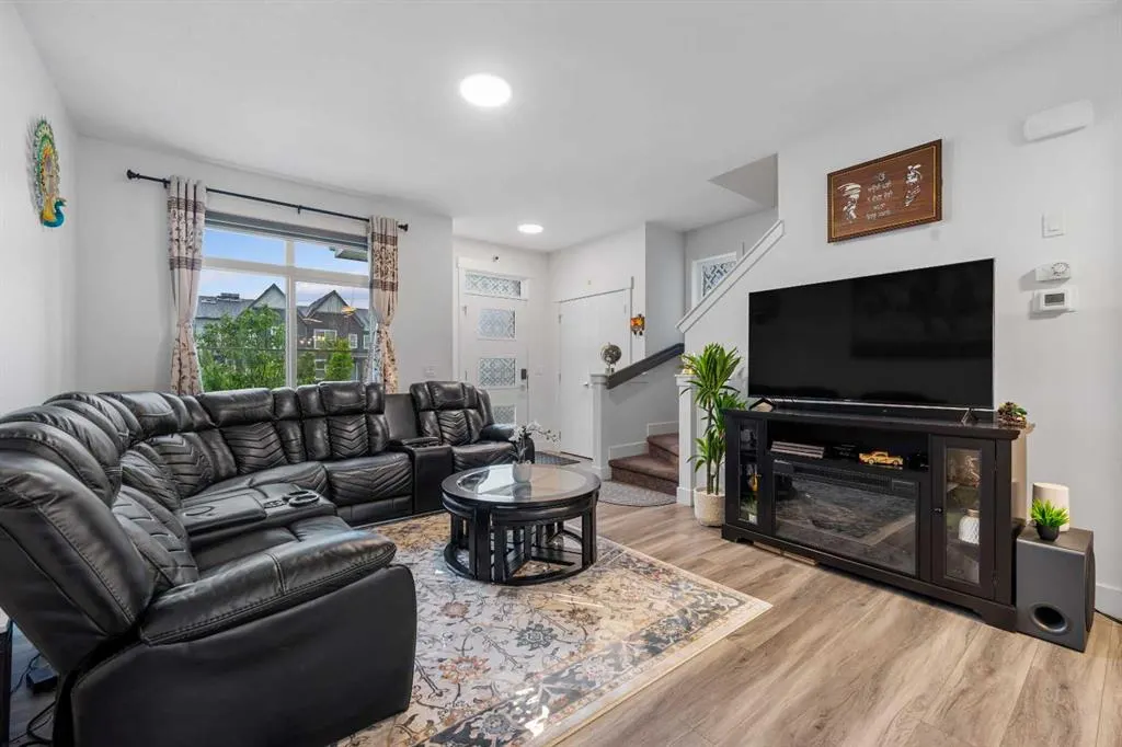 141 Carrington Boulevard NW