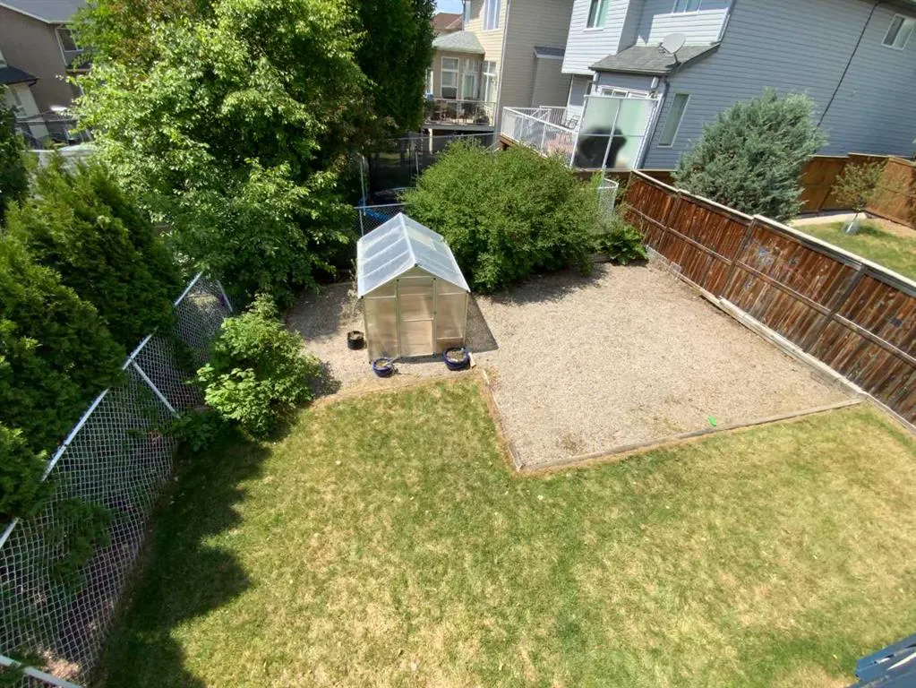 172 Tuscany Meadows Heath NW