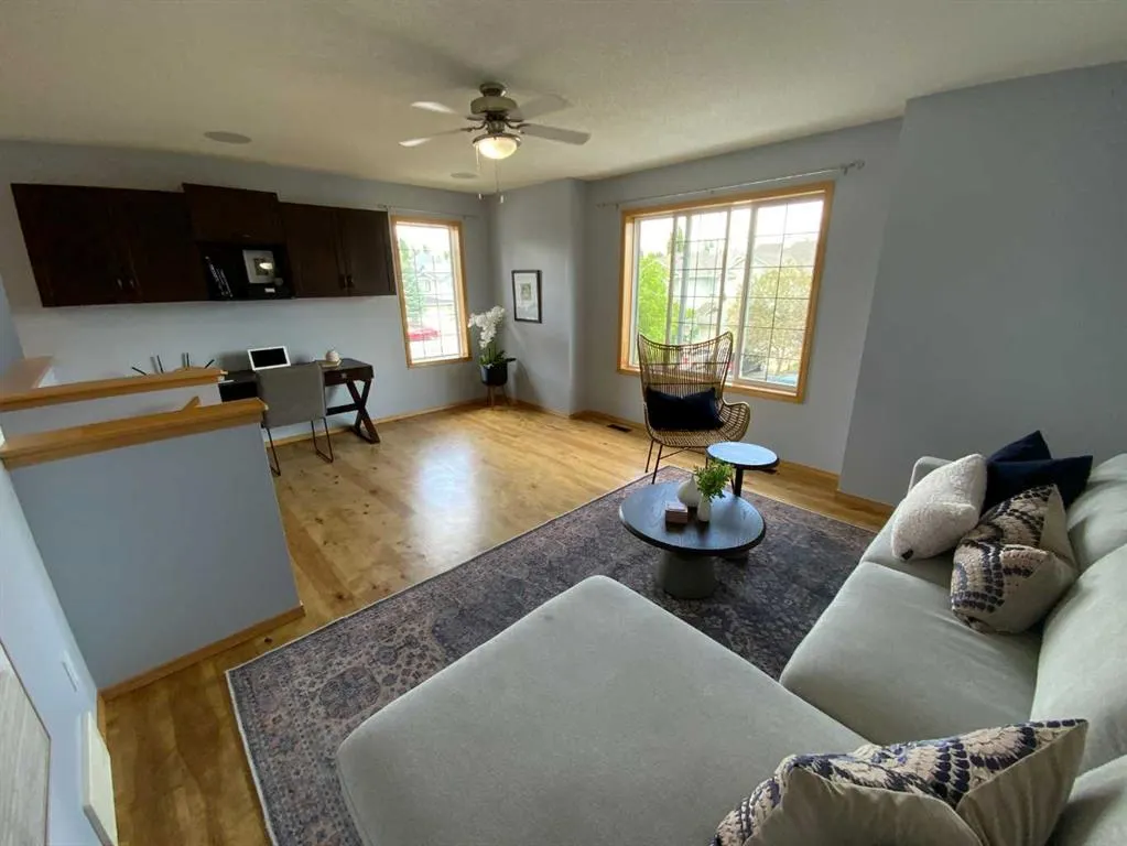 172 Tuscany Meadows Heath NW