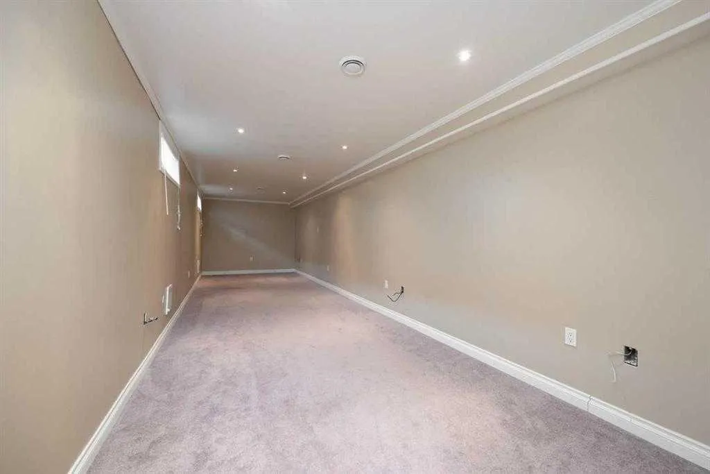 161 Mustang Road