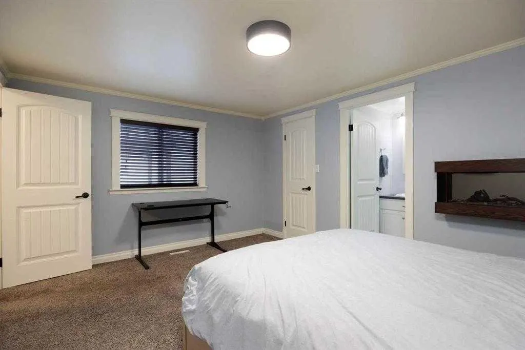 161 Mustang Road