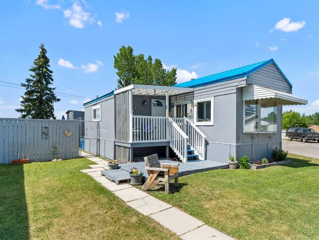 25 Homestead Way SE