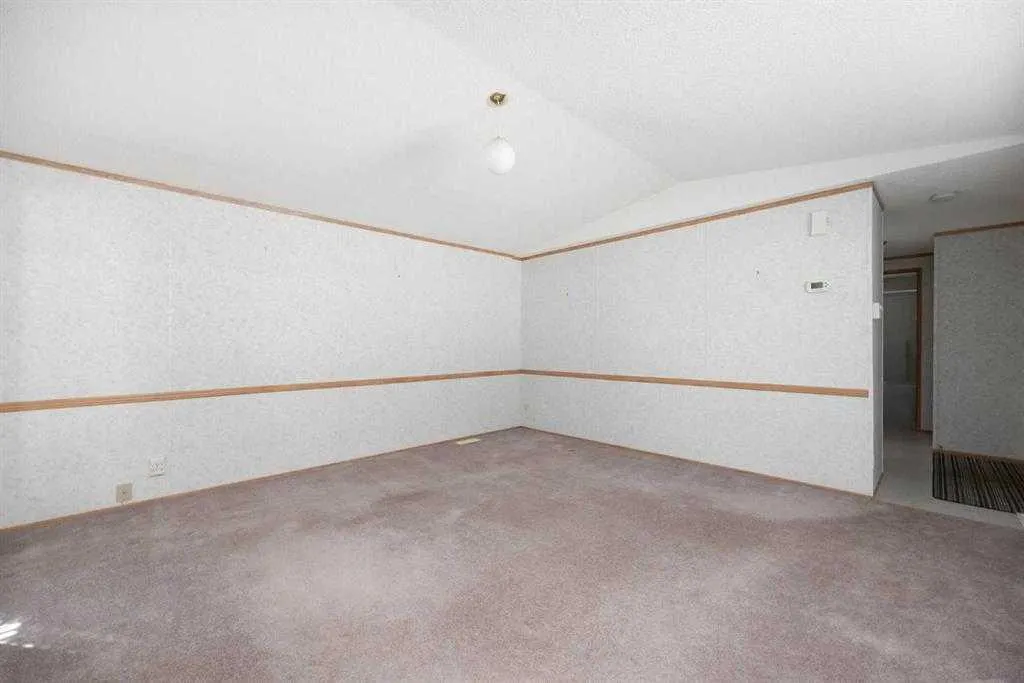 272 Palomino Close