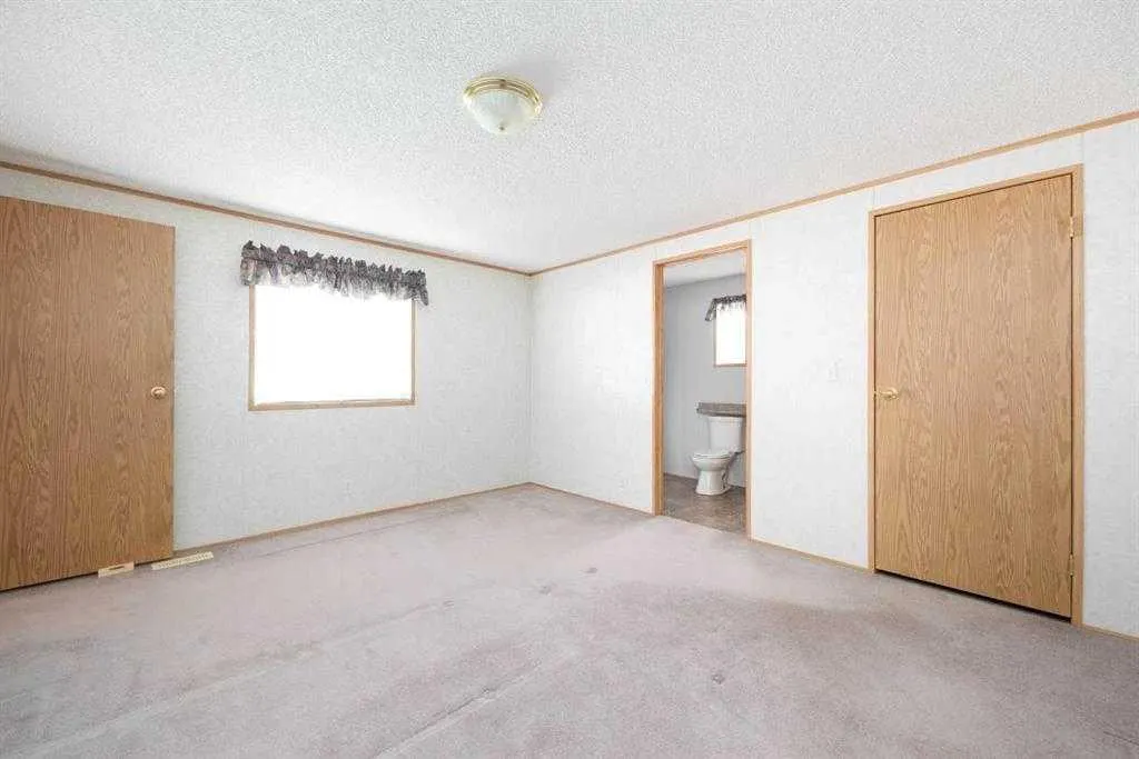 272 Palomino Close