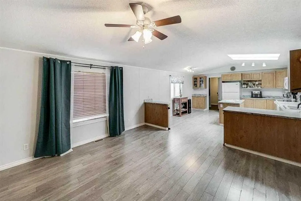 268 Harpe Way