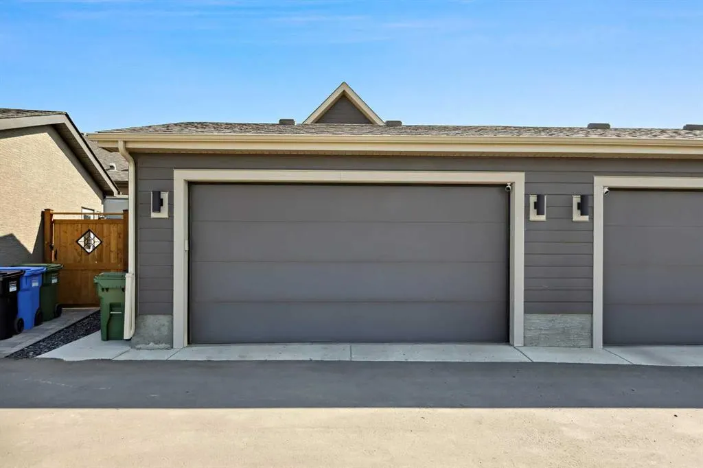 537 Marine Drive SE