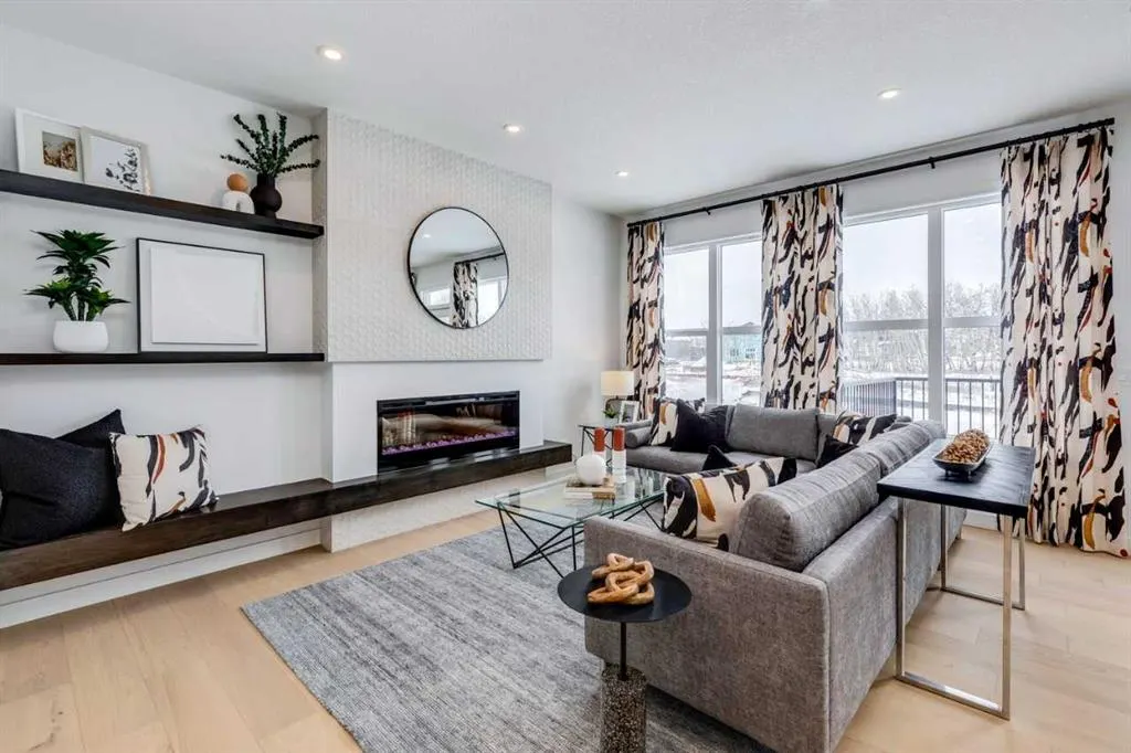 137 Legacy Reach Crescent SE