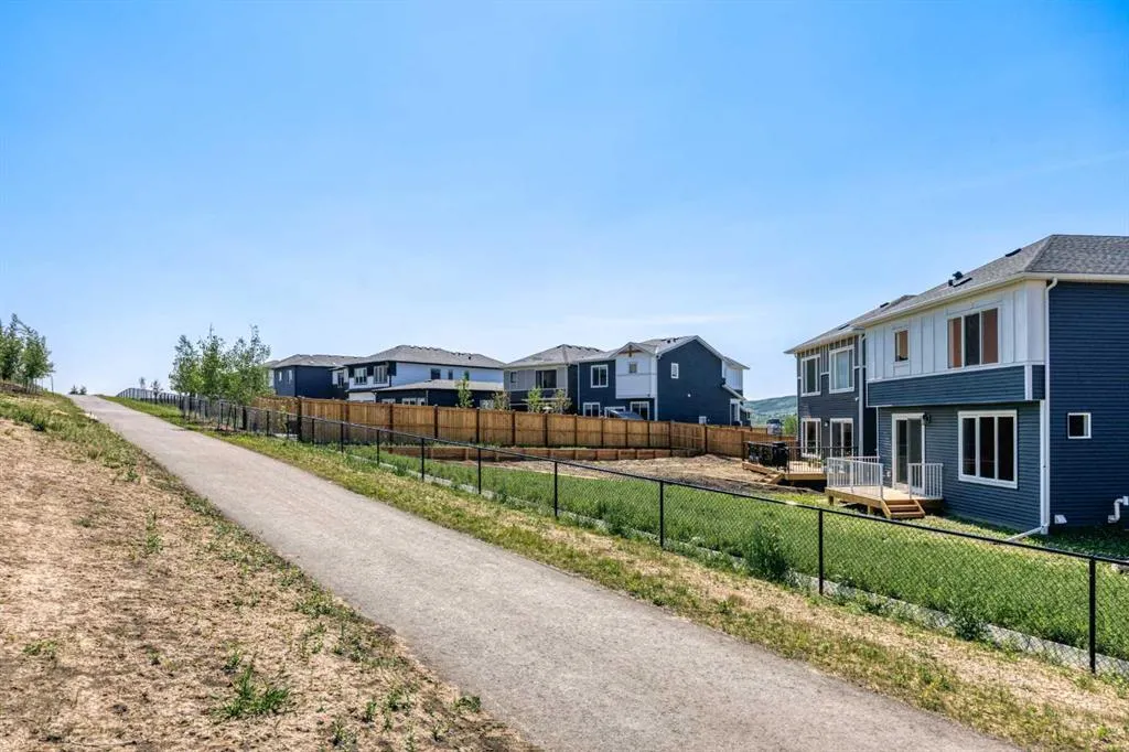 22 Crimson Ridge Cove NW