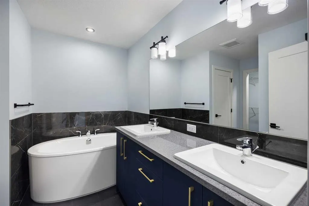 22 Crimson Ridge Cove NW