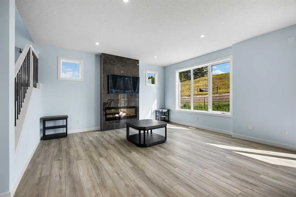 22 Crimson Ridge Cove NW
