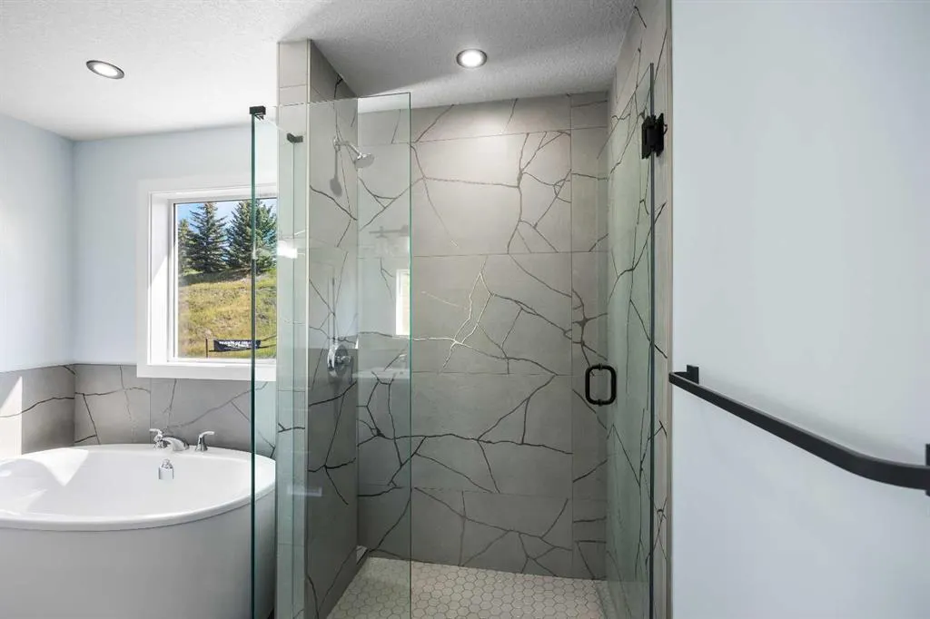 22 Crimson Ridge Cove NW