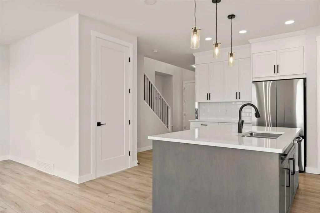 466 Kinniburgh Loop