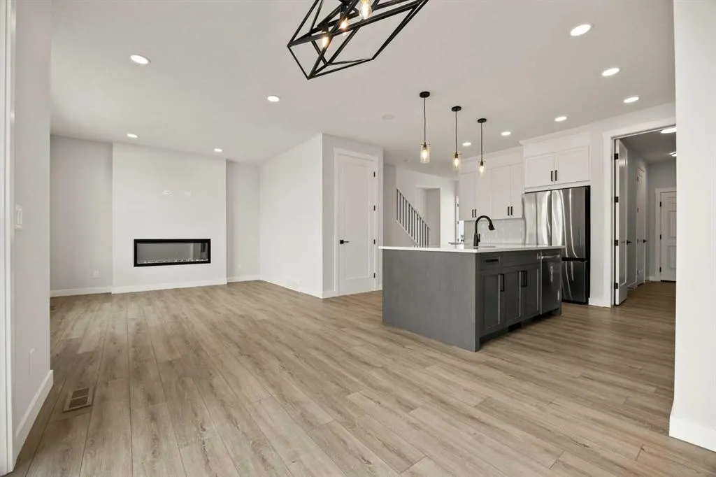 466 Kinniburgh Loop