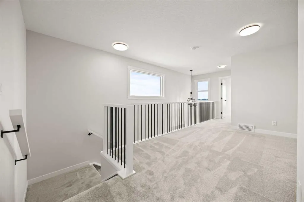 466 Kinniburgh Loop