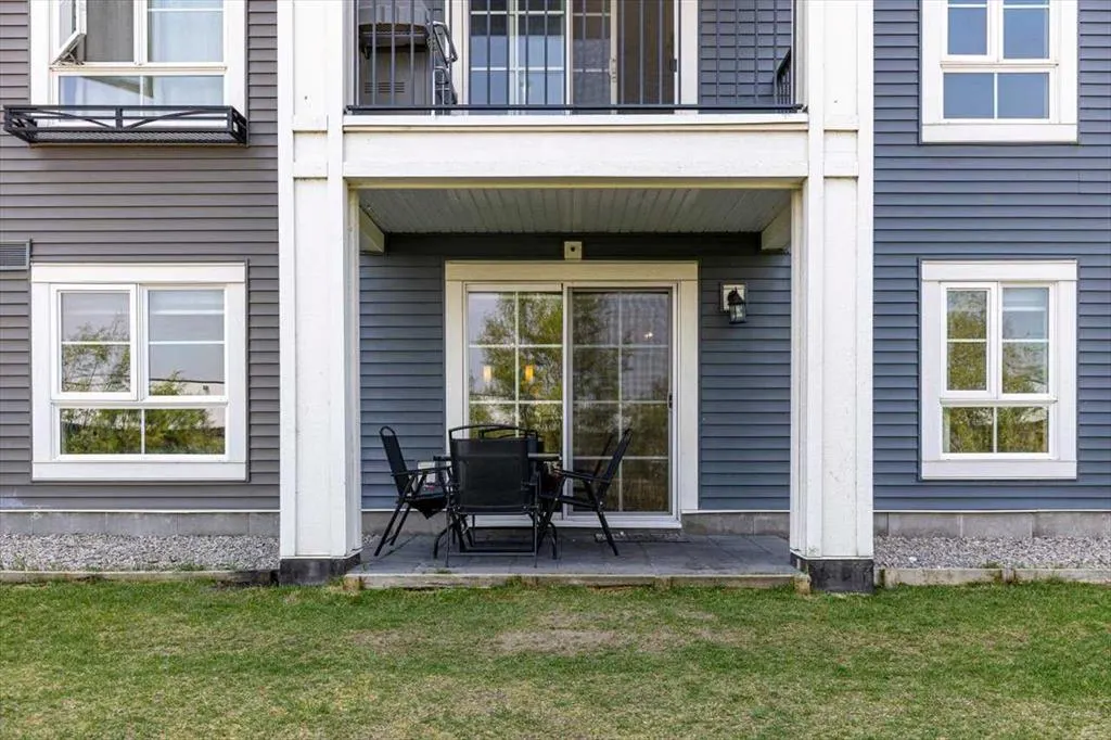 279 Copperpond Common SE, #4104