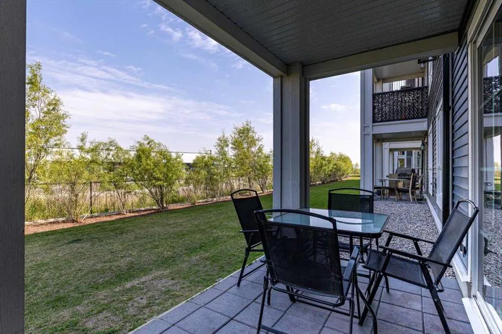 279 Copperpond Common SE, #4104