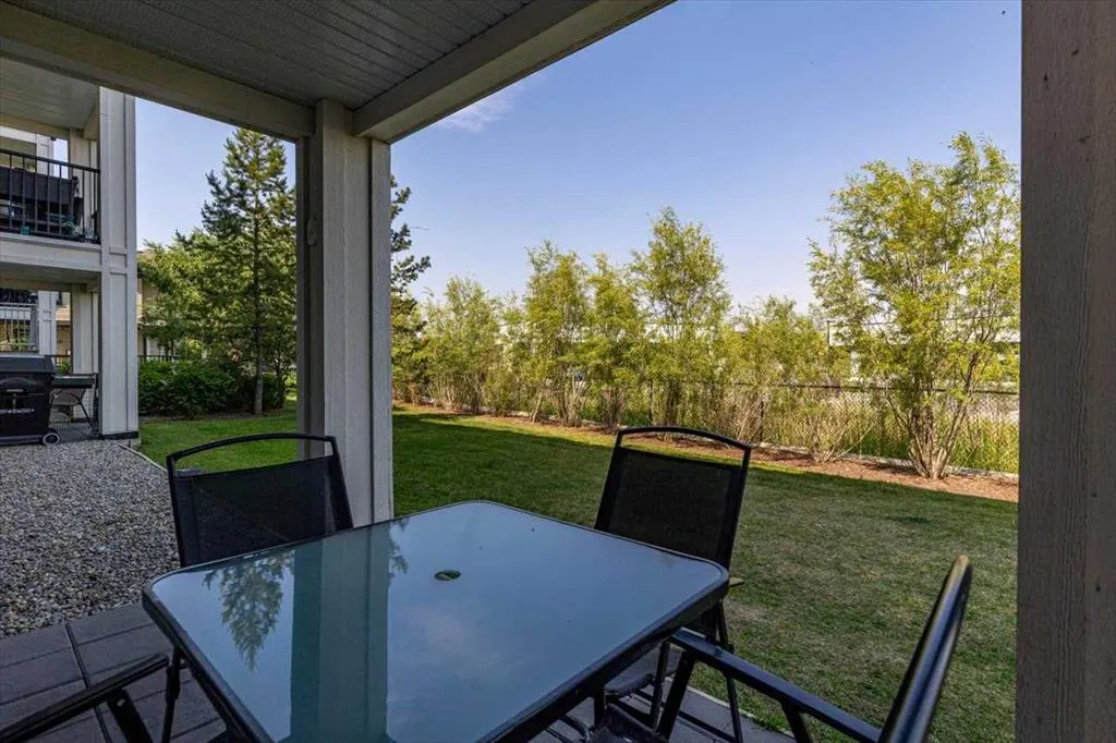279 Copperpond Common SE, #4104