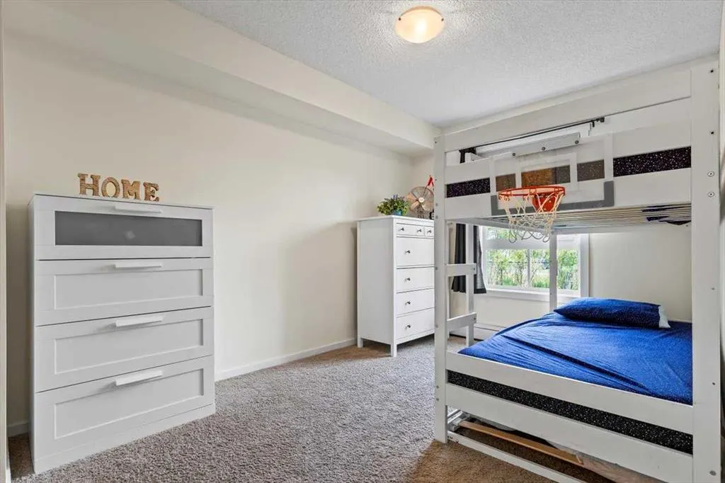 279 Copperpond Common SE, #4104