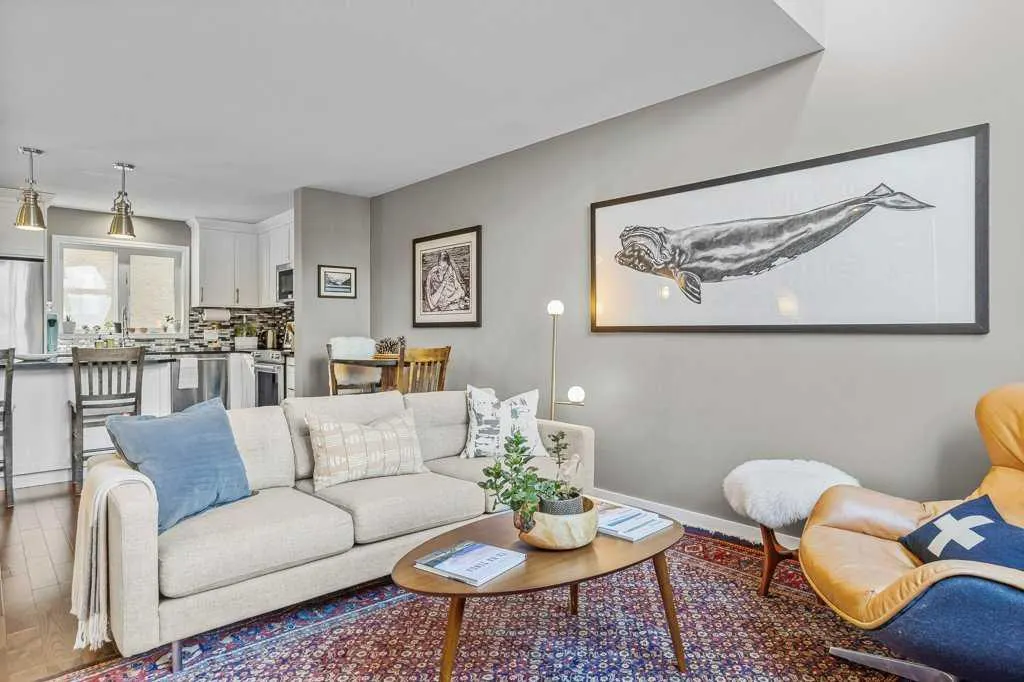 601 4 Street, #3