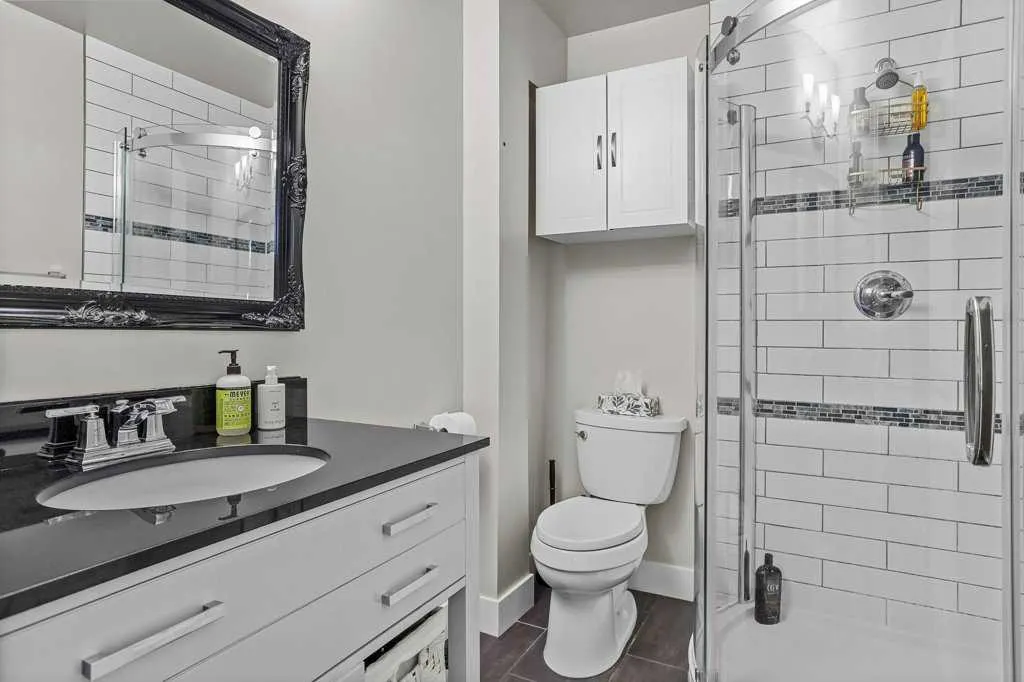601 4 Street, #3