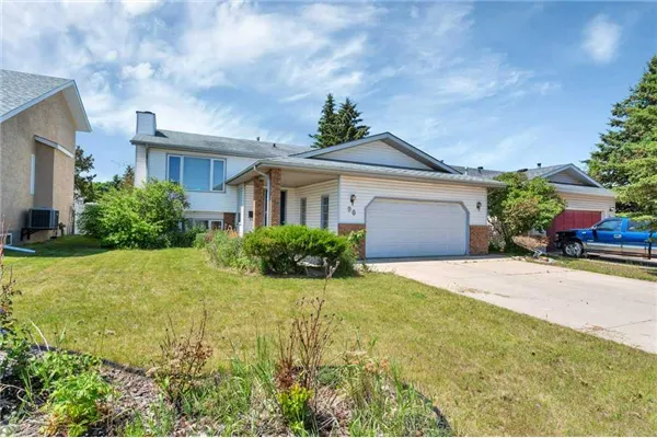 90 Douglas Avenue