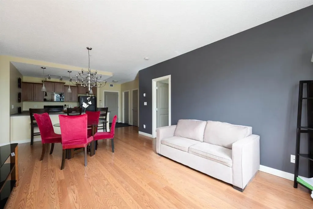 204 Sparrow Hawk Drive, #2209