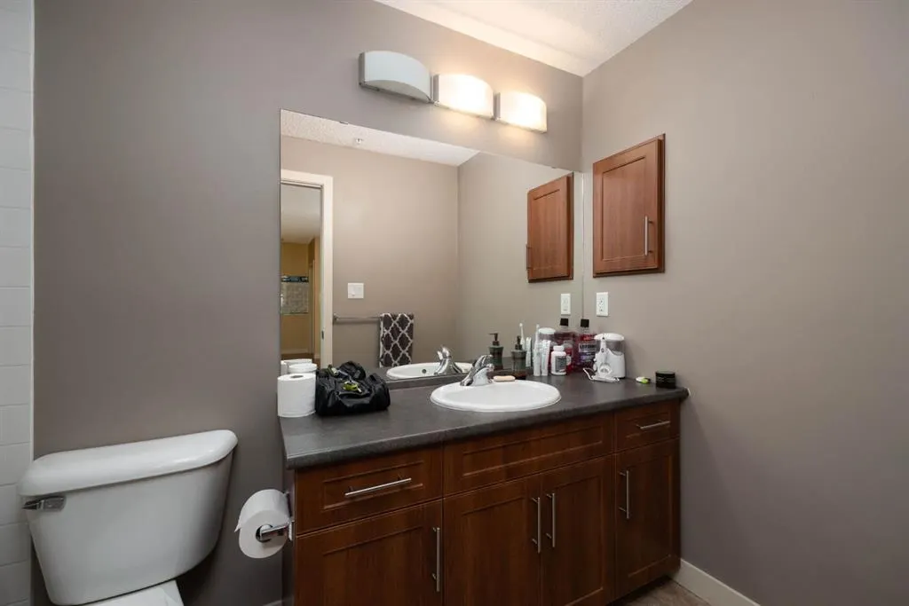 204 Sparrow Hawk Drive, #2209