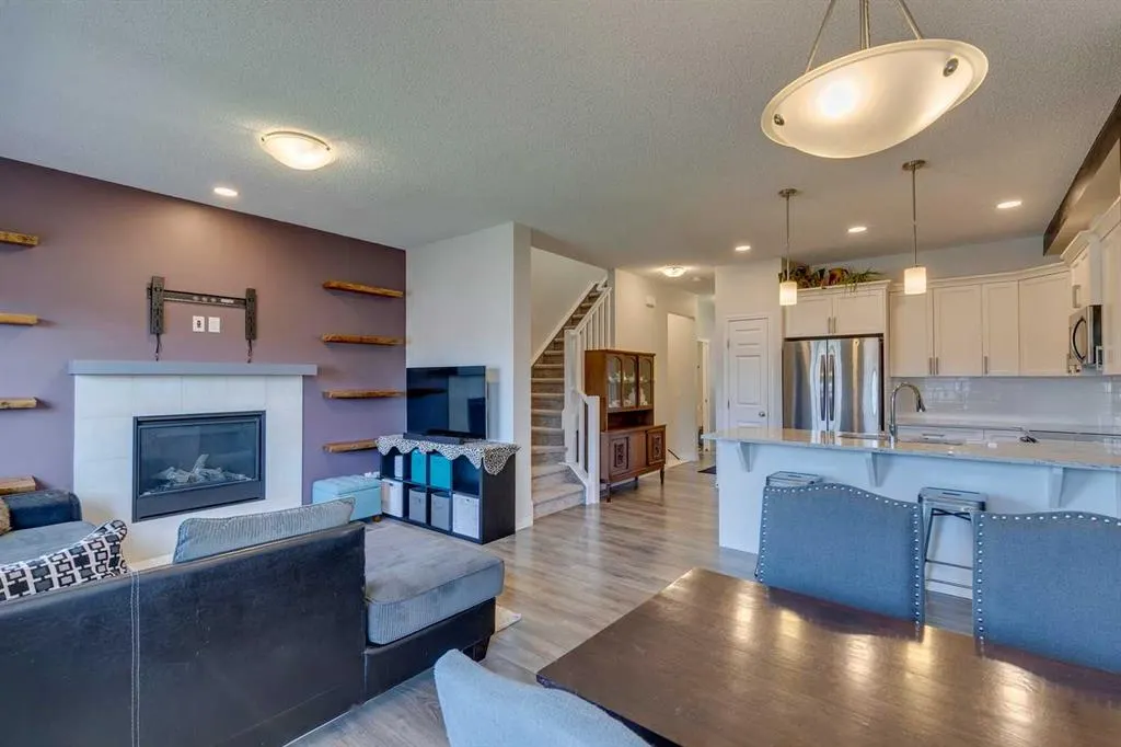 305 Heartland Crescent