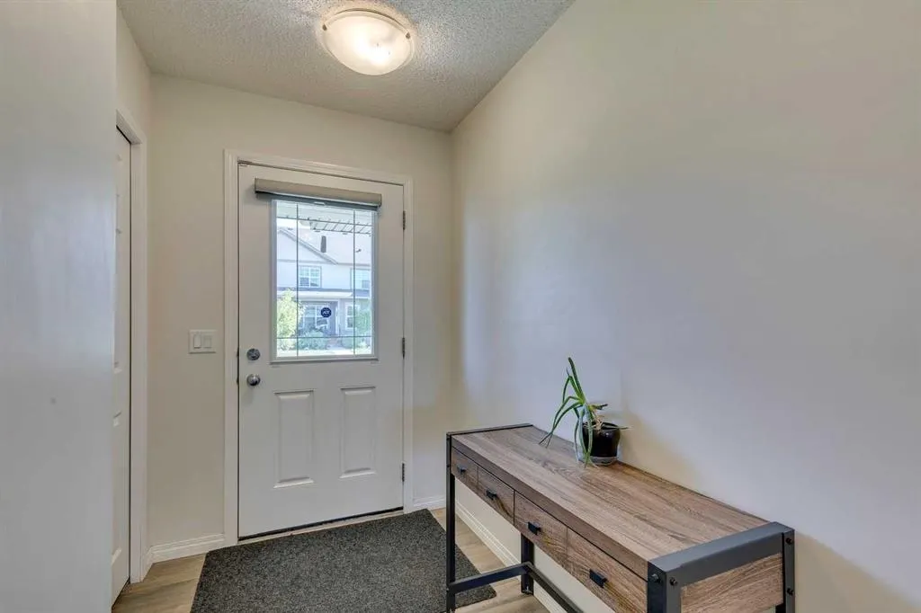 305 Heartland Crescent
