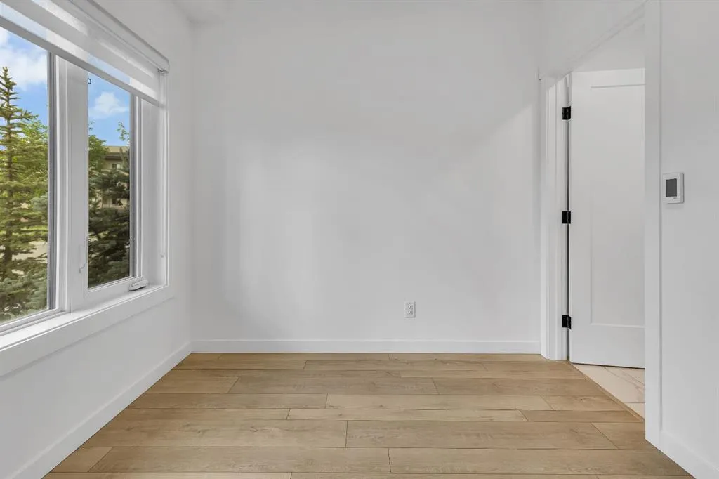 169 Greenbriar Place NW