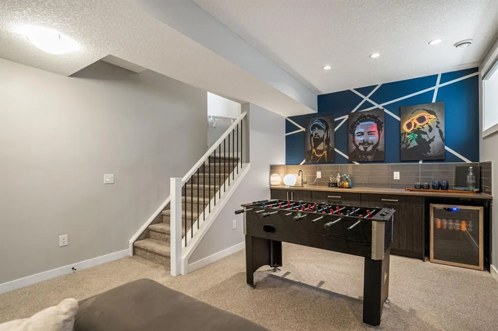 1716 kensington Road NW, ##2