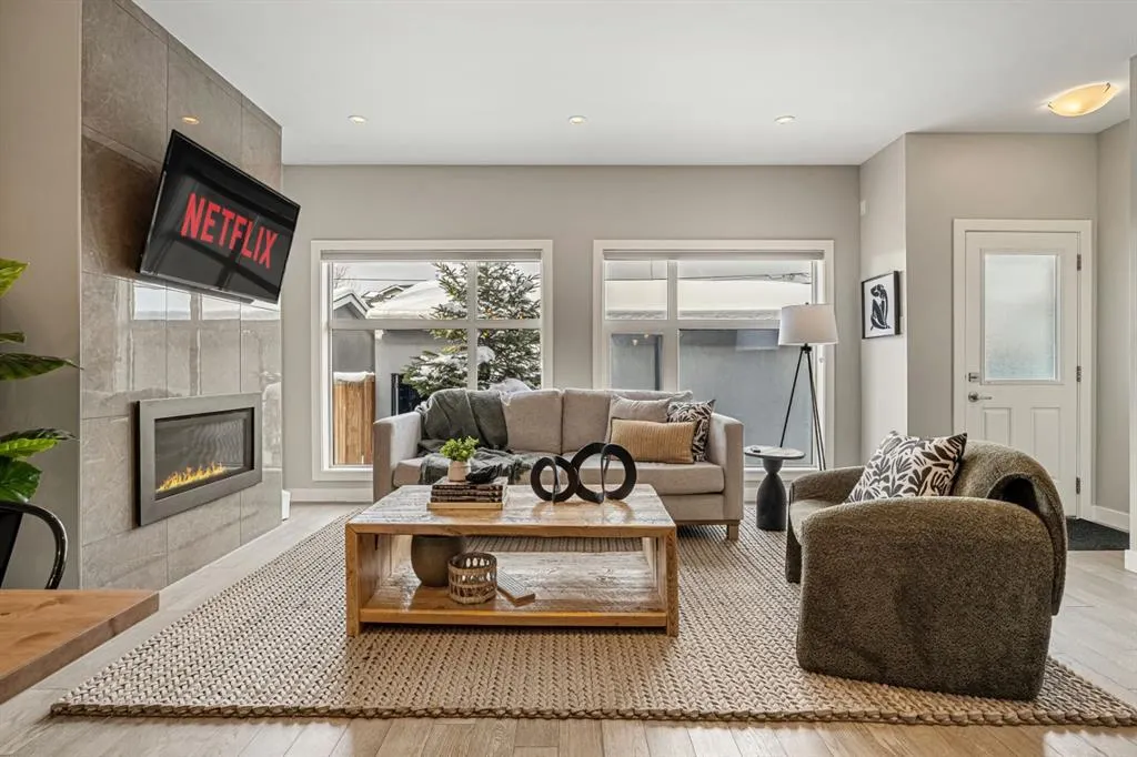 1716 kensington Road NW, ##2