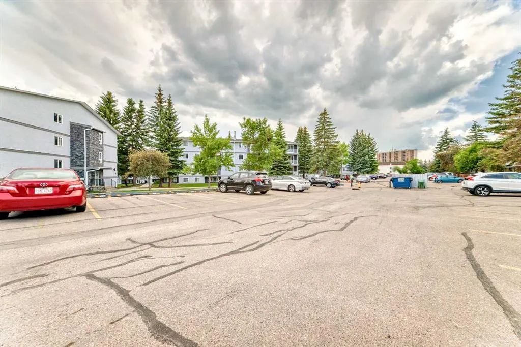 5601 Dalton Drive NW, #404C