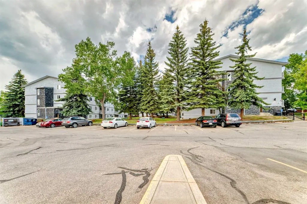 5601 Dalton Drive NW, #404C