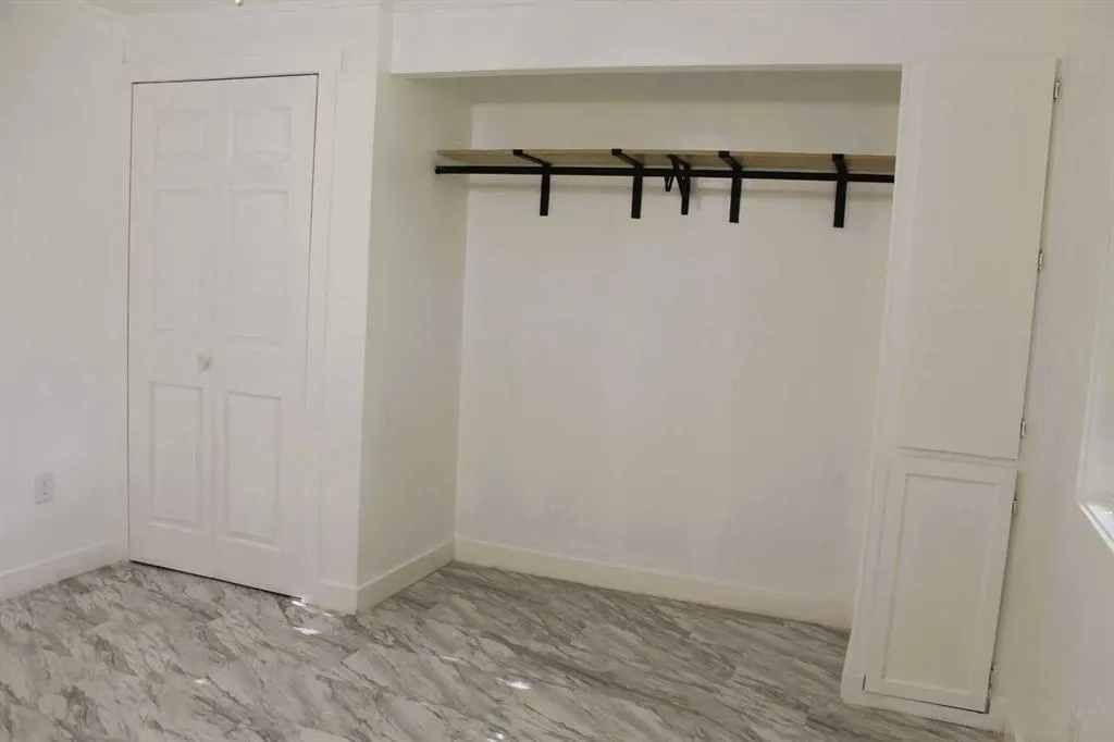 5029 34 Street, #106