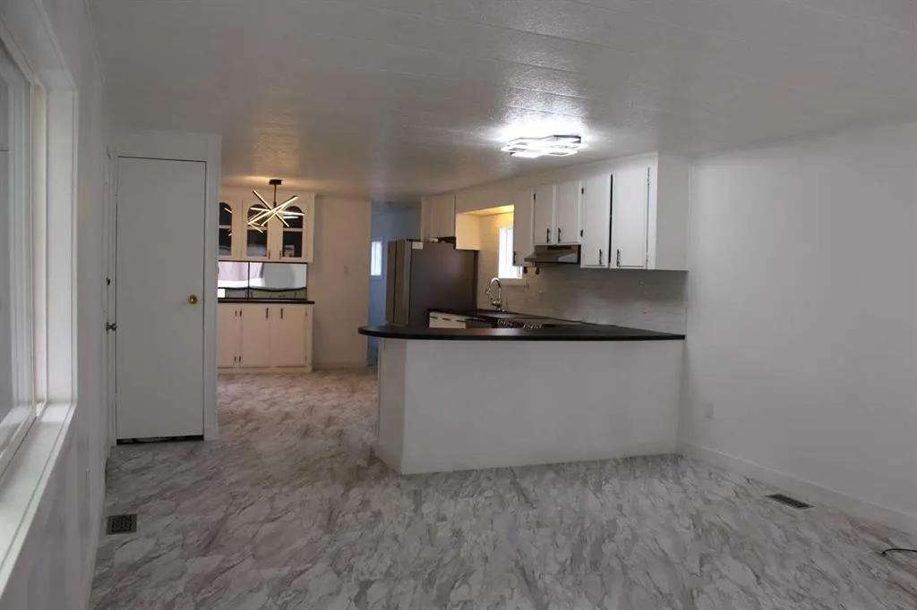 5029 34 Street, #106