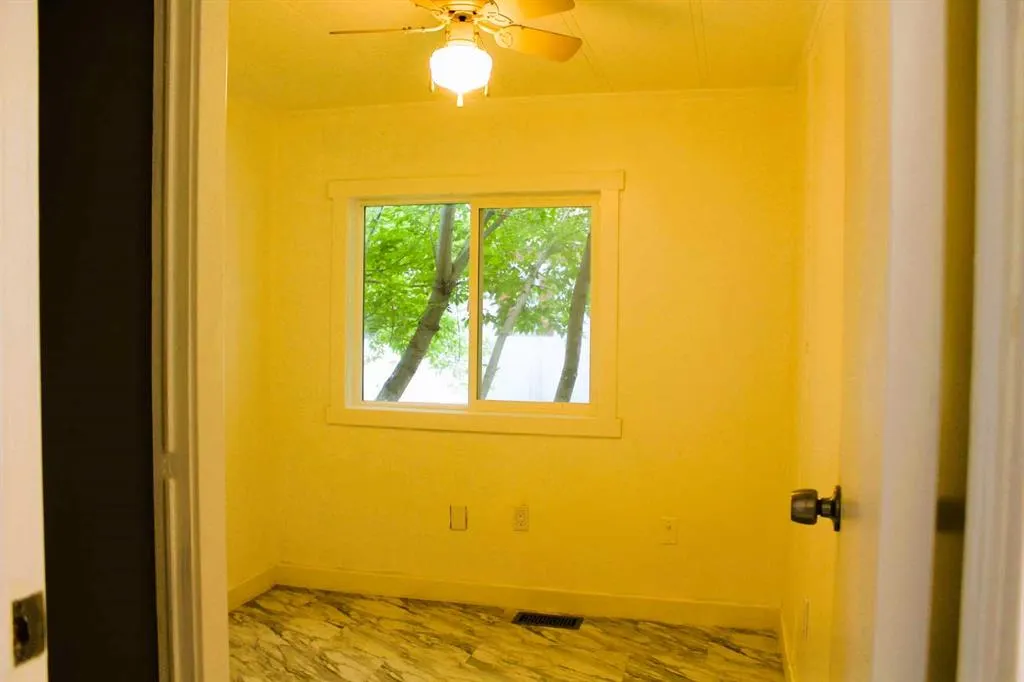 5029 34 Street, #106