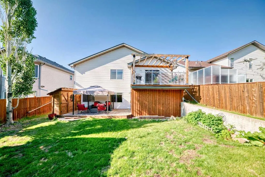 412 Highland Close